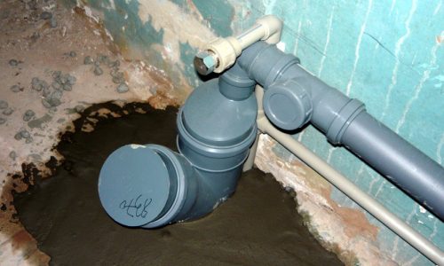 монтаж стояка каналізації у Дніпрі